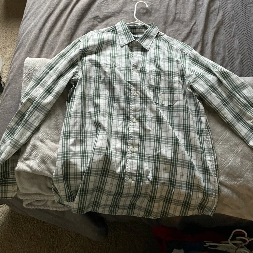 Kenneth Roberts Platinum Button Down 100% Cotton